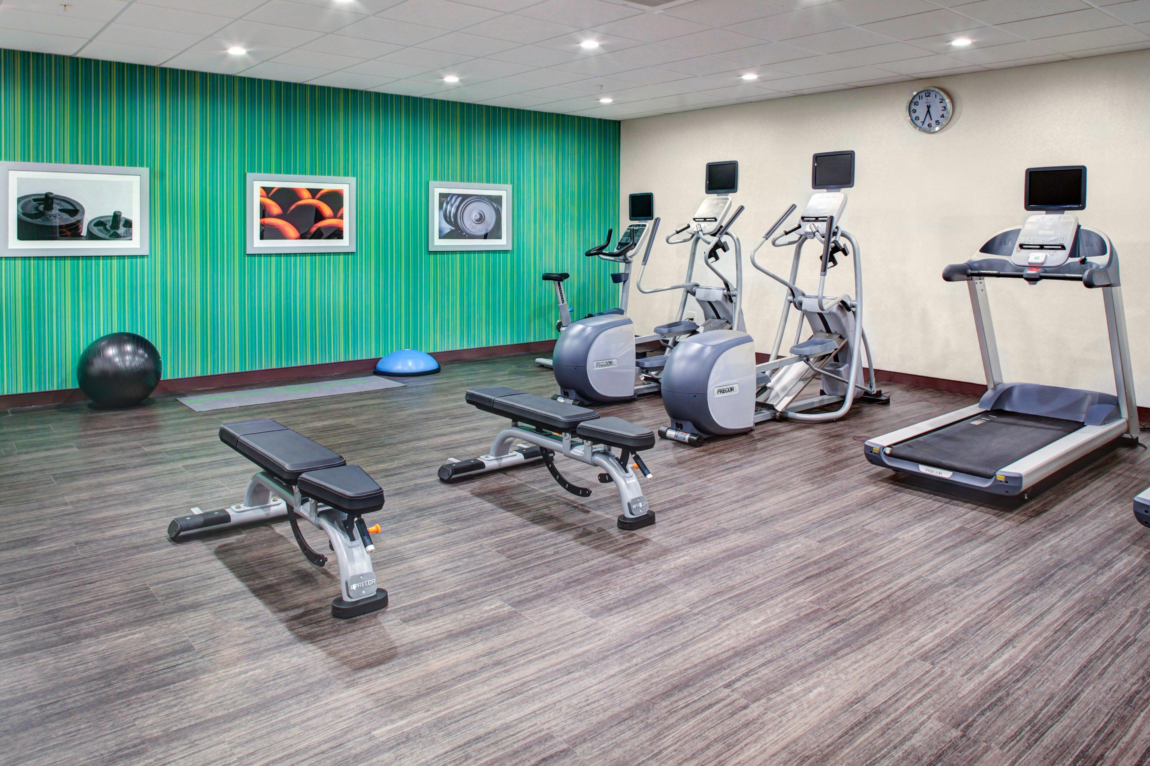 Holiday Inn Express & Suites Coldwater By Ihg Bagian luar foto