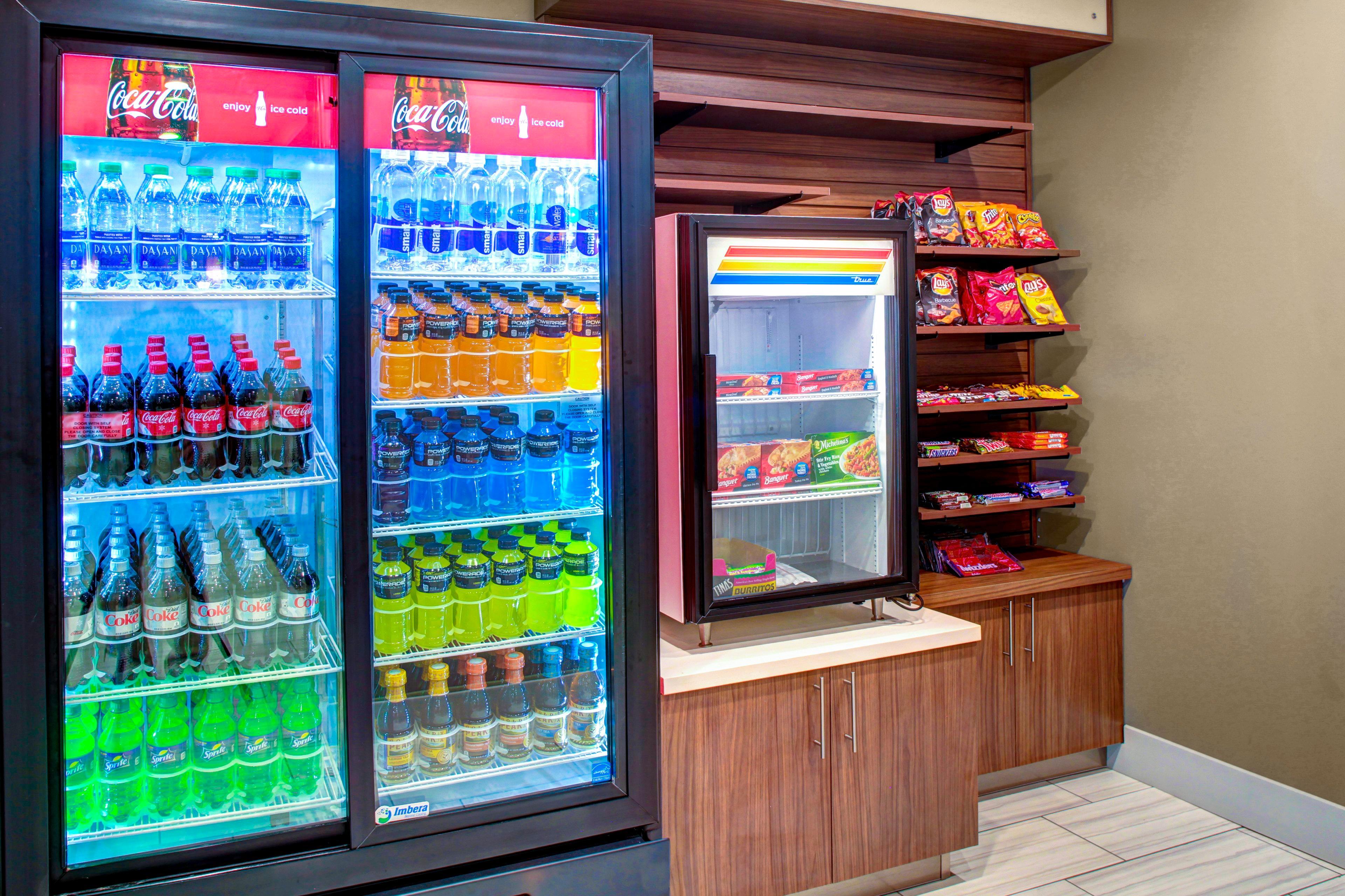 Holiday Inn Express & Suites Coldwater By Ihg Bagian luar foto